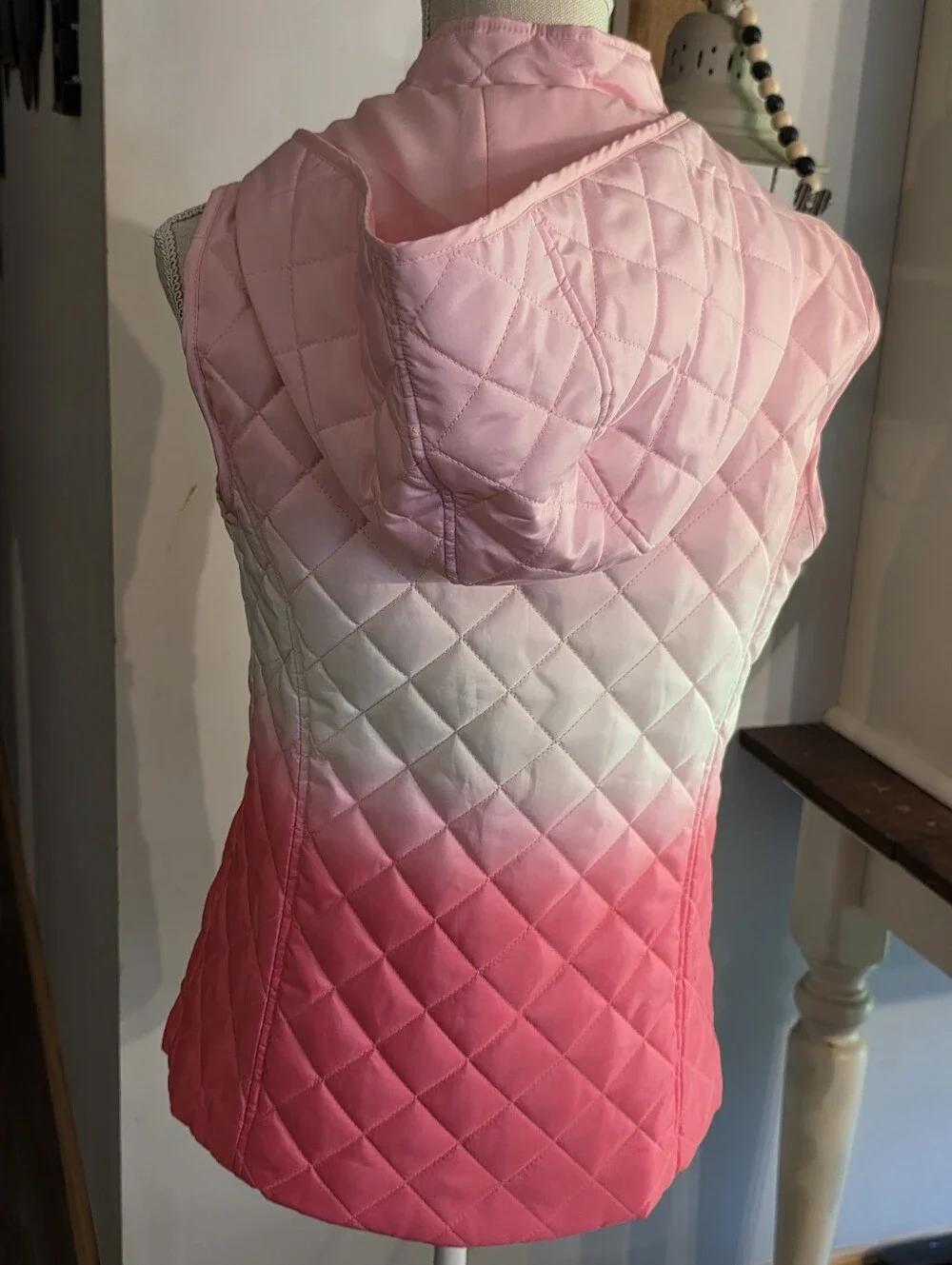 Pink Ombre Vest Crown & Ivy M